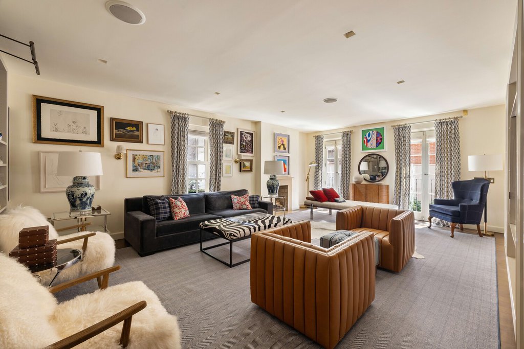 9 1/2 Jane Street – For Sale