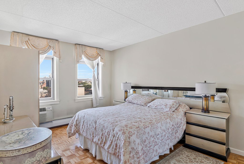 102 Bradhurst Avenue, Unit 1007 photo 10