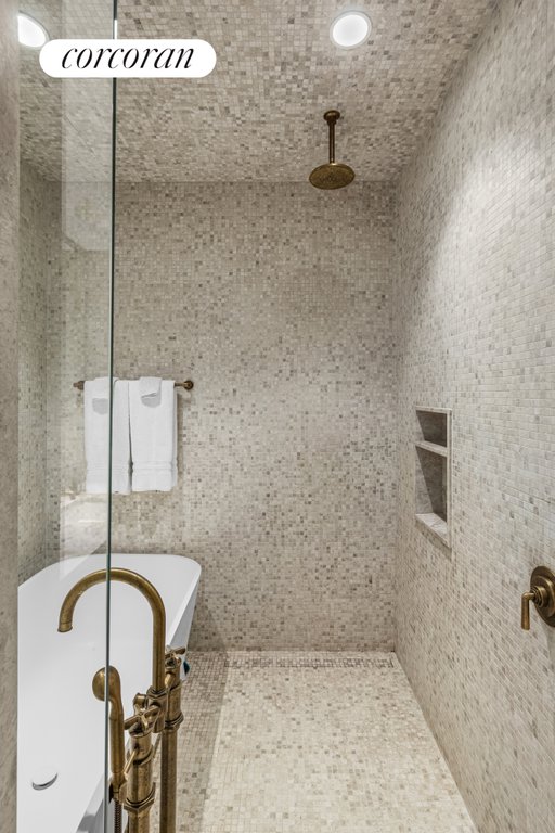 527 West 27th Street, Unit 3A photo 8