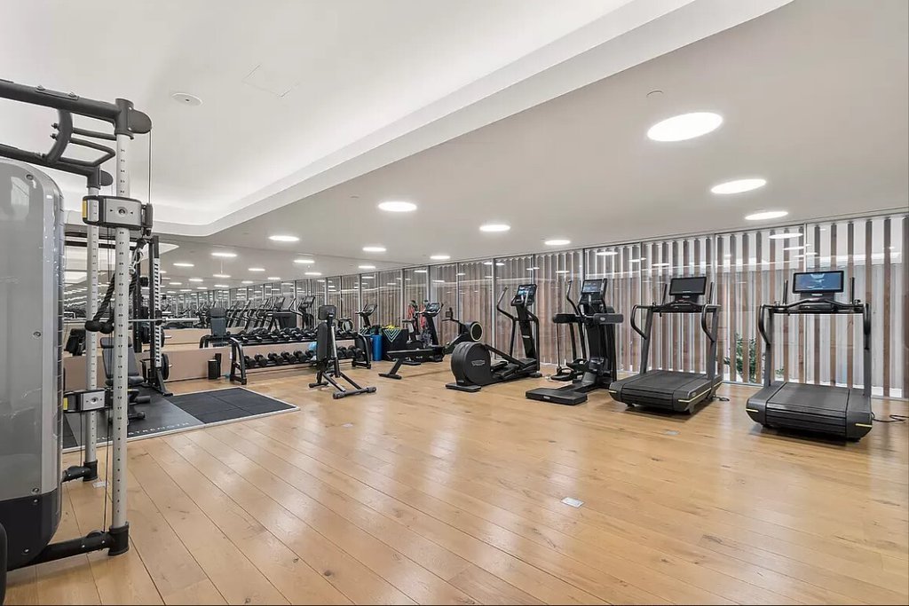 527 West 27th Street, Unit 3A photo 17