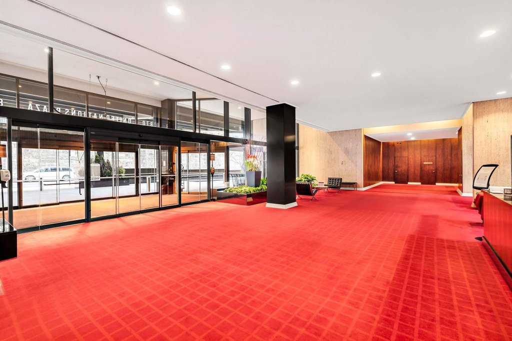 870 United Nations Plaza, Unit 22F photo 20