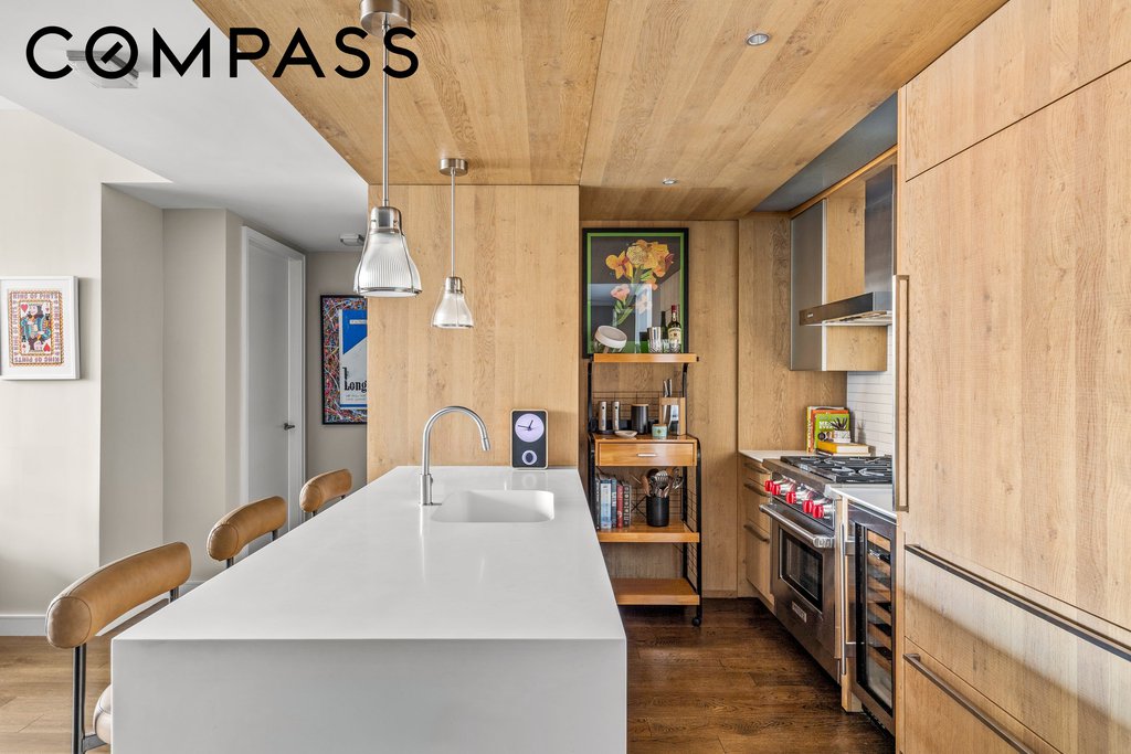 211 East 13th Street, Unit PH1B photo 4