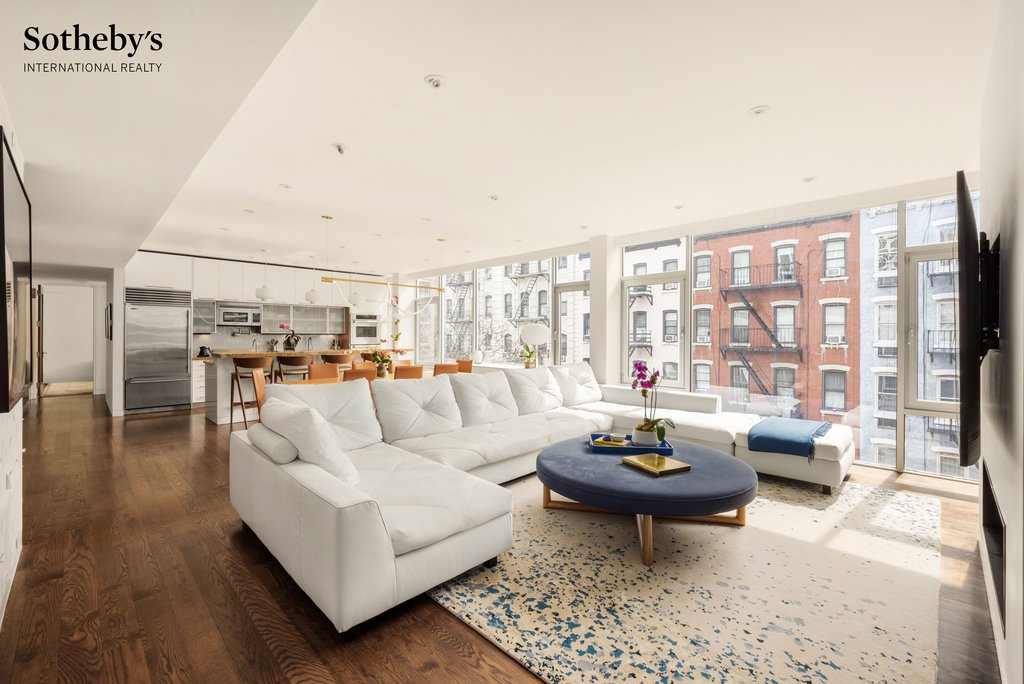 433 East 74th Street, Unit 4A photo 2