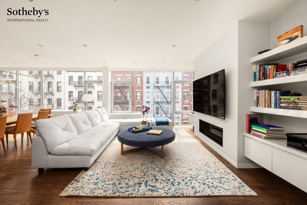 433 East 74th Street, Unit 4A photo 4
