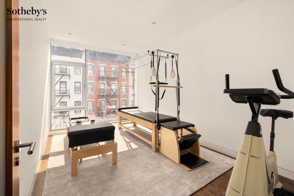 433 East 74th Street, Unit 4A photo 27