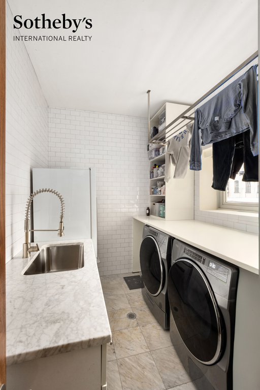 433 East 74th Street, Unit 4A photo 29