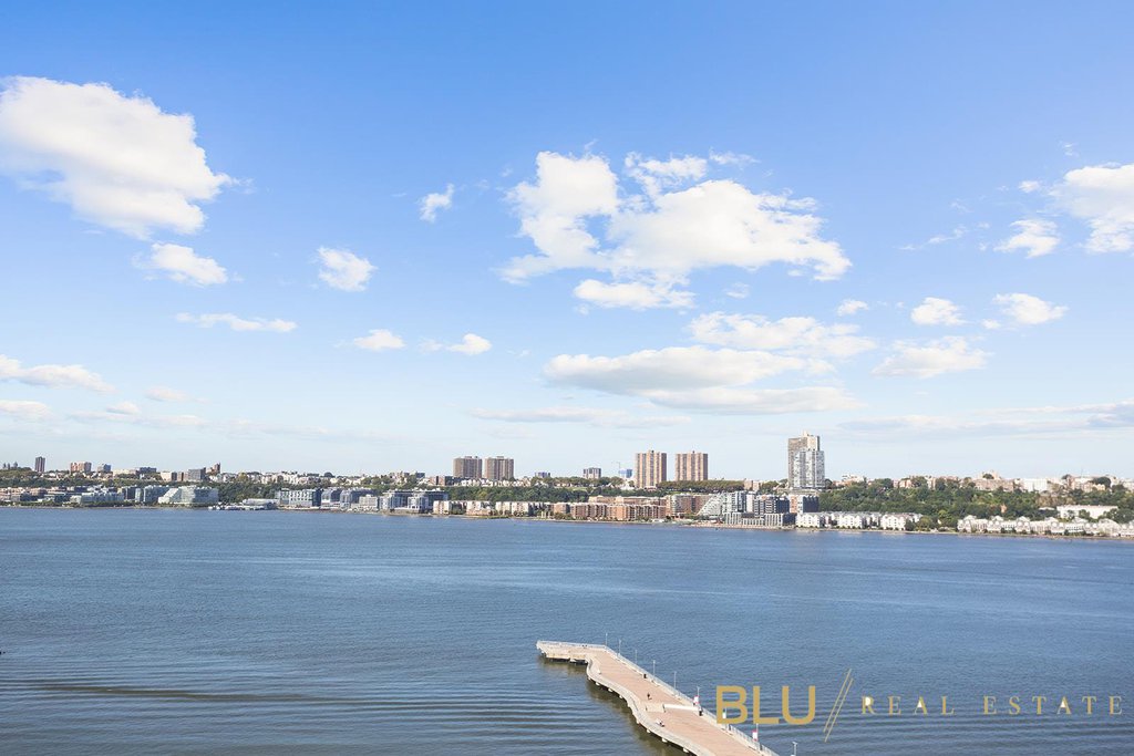 200 Riverside Boulevard, Unit 12N photo 3