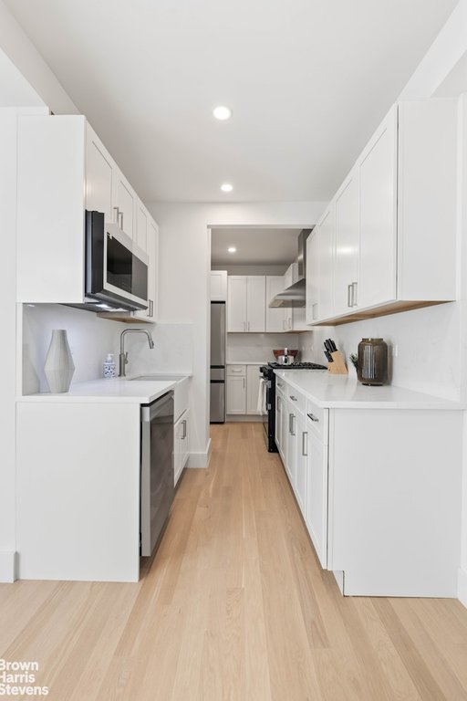200 West 108th Street, Unit 4CD photo 5