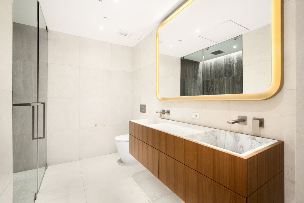 75 Kenmare Street, Unit 2J photo 5