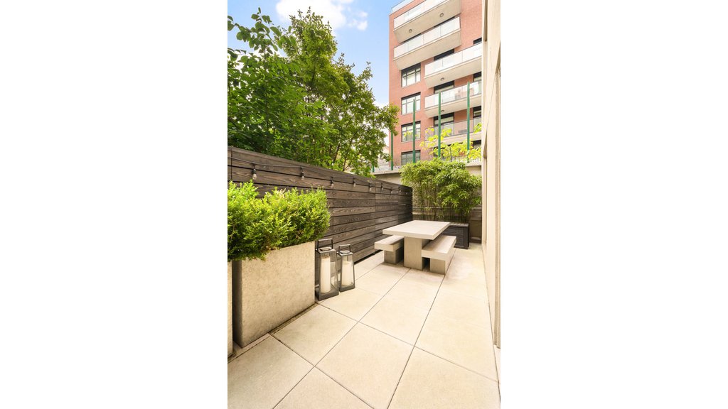 75 Kenmare Street, Unit 2J photo 8
