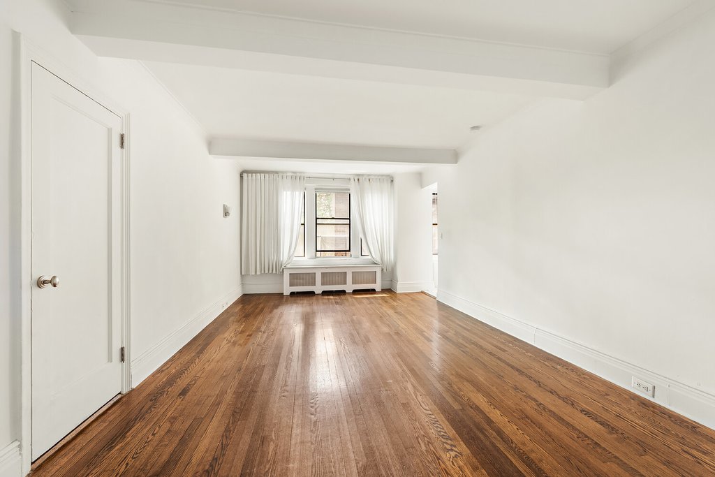865 United Nations Plaza, Unit 1E photo 6