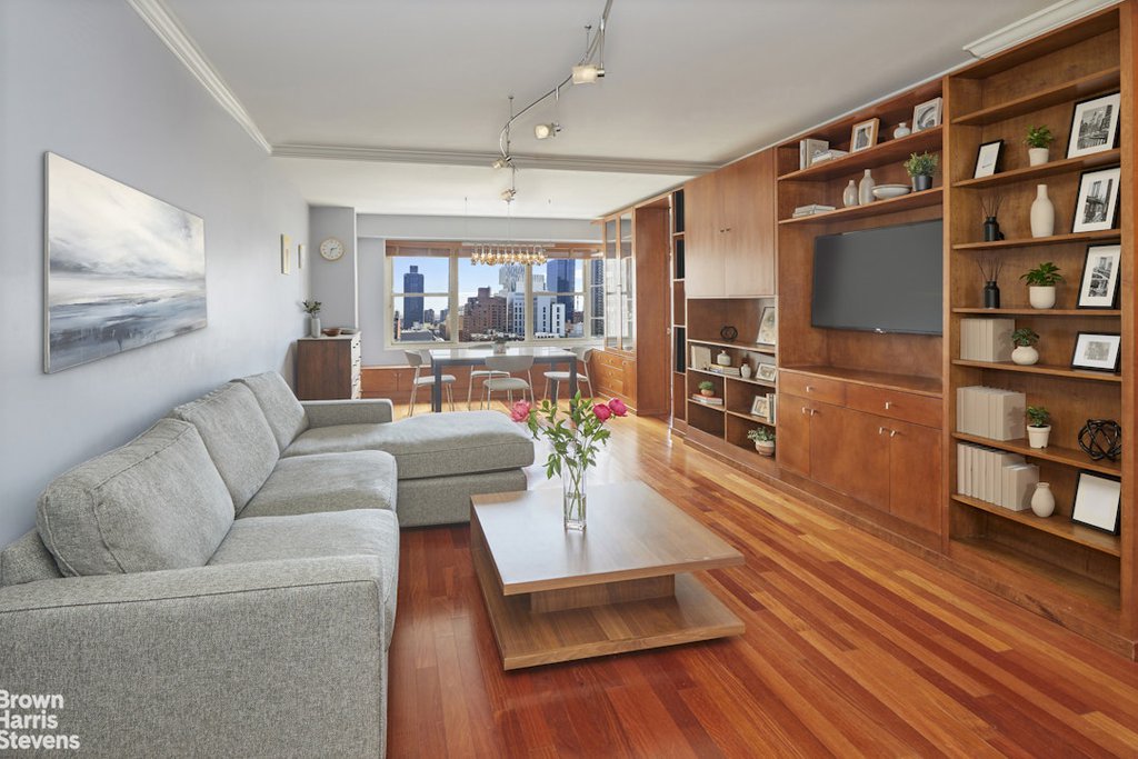 370 East 76th Street, Unit A1501