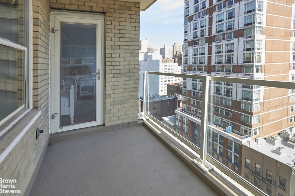 370 East 76th Street, Unit A1501 photo 9