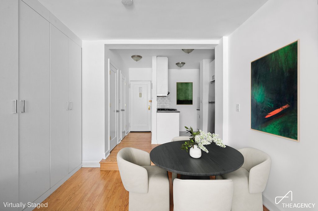 160 West 85th Street, Unit 1A photo 3