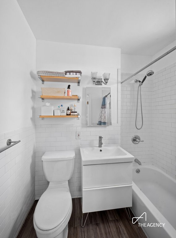 160 West 85th Street, Unit 1A photo 6