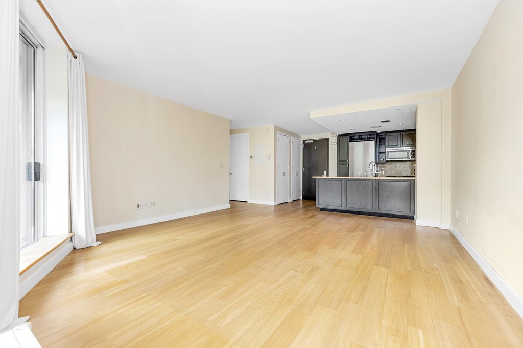 333 Rector Place, Unit 508 photo 8