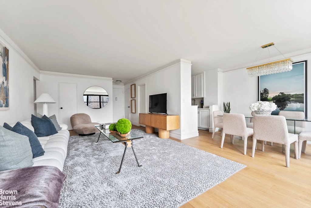 205 West End Avenue, Unit 10B photo 2