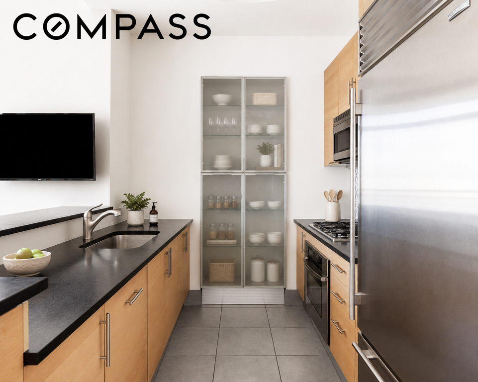 325 Fifth Avenue, Unit 41B photo 5