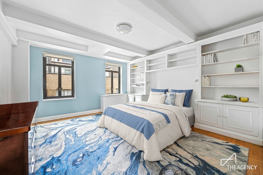 25 West 54th Street, Unit 10B photo 2