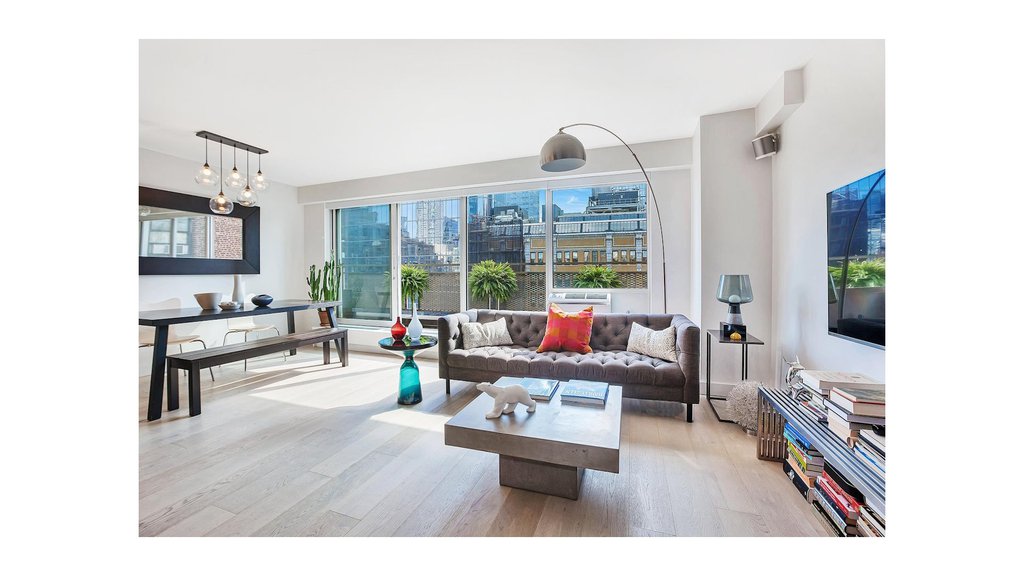 430 West 34th Street, Unit PHB