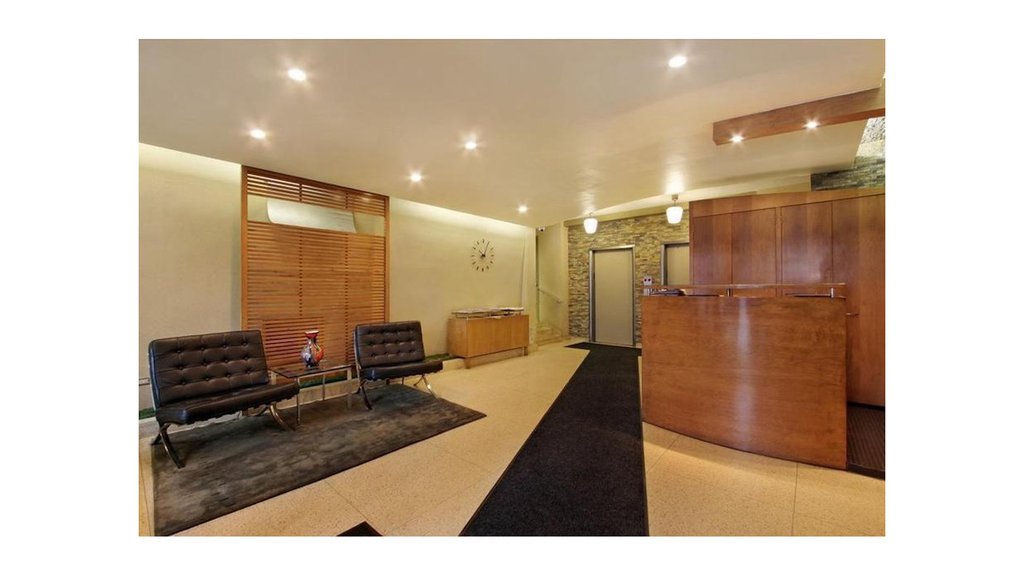 430 West 34th Street, Unit PHB photo 10