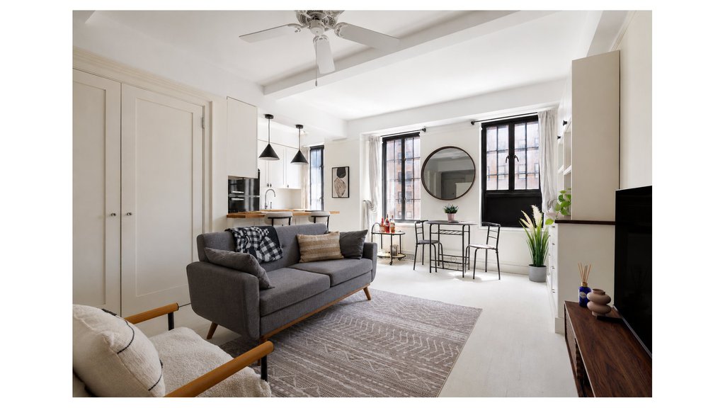 201 West 16th Street #6D