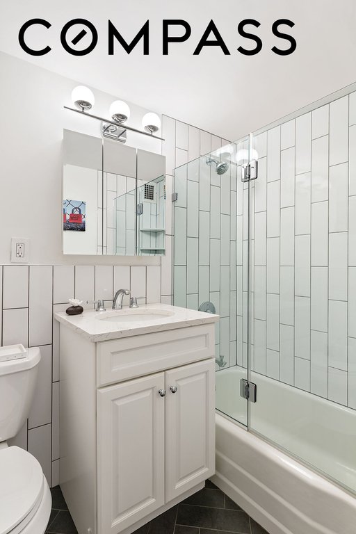 139 East 33rd Street, Unit 7F photo 5