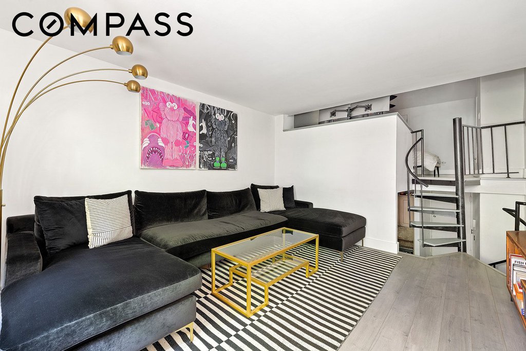 211 Thompson Street, Unit LD photo 2