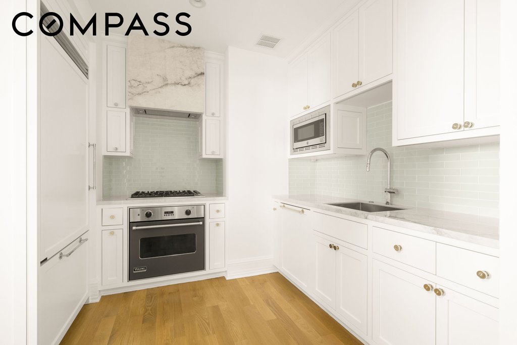 1 Central Park South, Unit 1505 photo 8