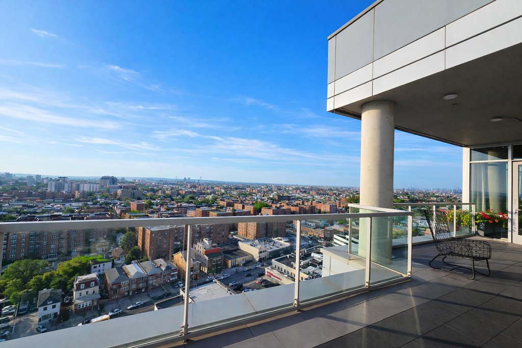 1524 Sheepshead Bay Road, Unit 4G photo 13