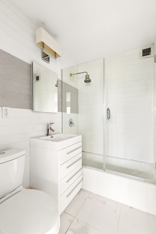 101 West 12th Street, Unit 11A photo 5