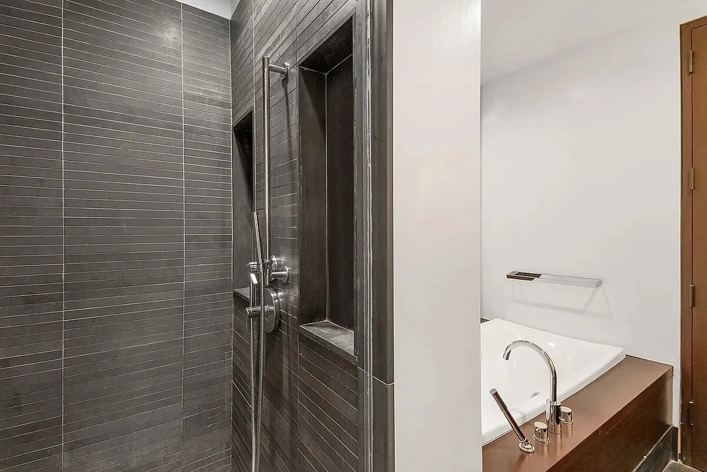 40 Broad Street, Unit 27C photo 10