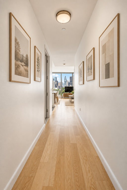 46-30 Center Boulevard, Unit 404 photo 5