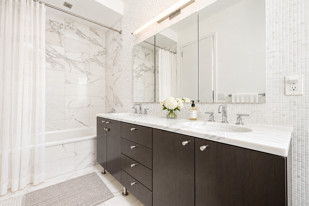 46-30 Center Boulevard, Unit 404 photo 8