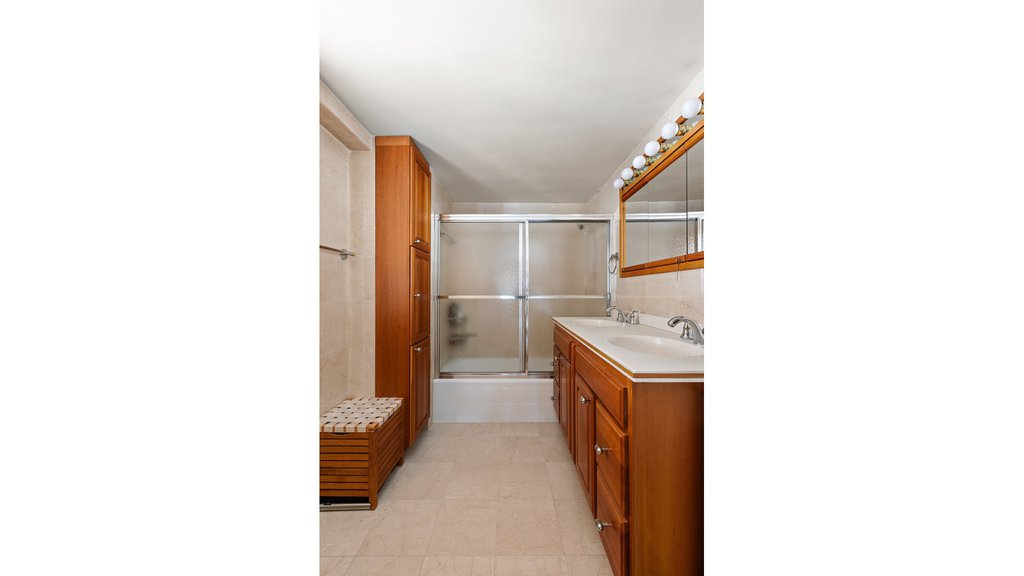 27 East 65th Street, Unit 10D photo 7