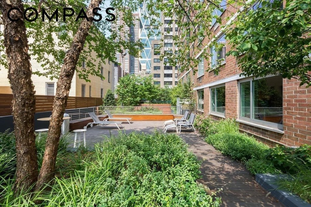 301 West 53rd Street, Unit 9E photo 13