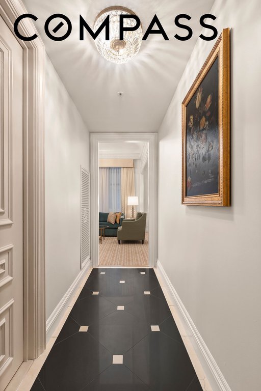 2 East 55th Street, Unit 822W31