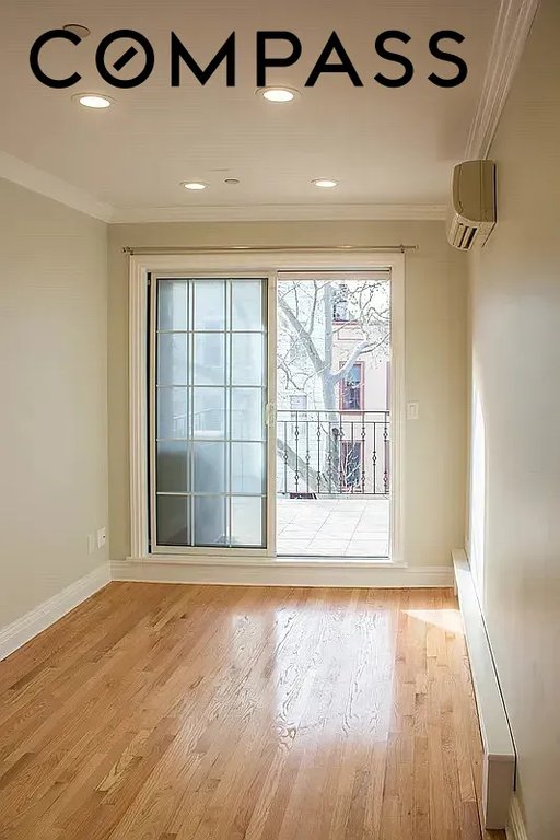 198 Monitor Street, Unit 2A photo 9