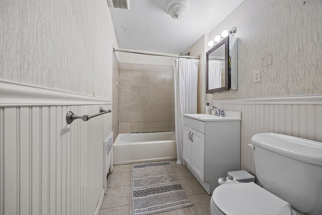 32-73 30th Street – For Sale photo 8