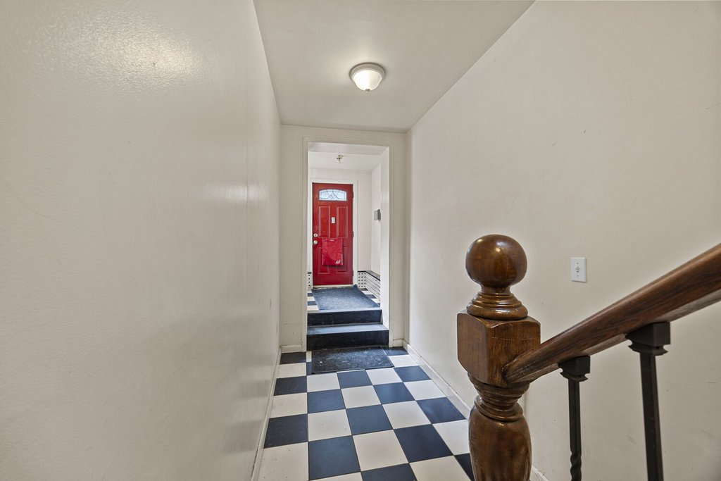 32-73 30th Street – For Sale photo 14