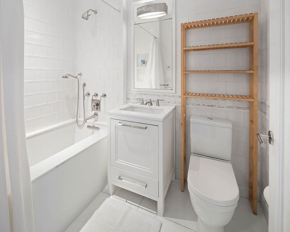 235 West 75th Street, Unit 510 photo 8