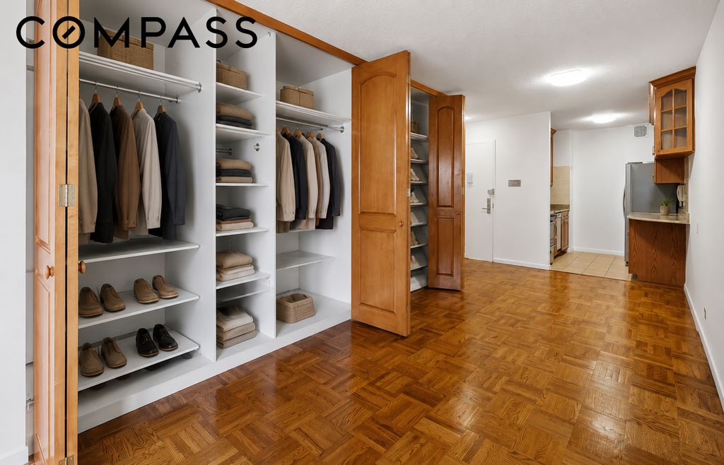 300 East 40th Street, Unit 29H photo 4
