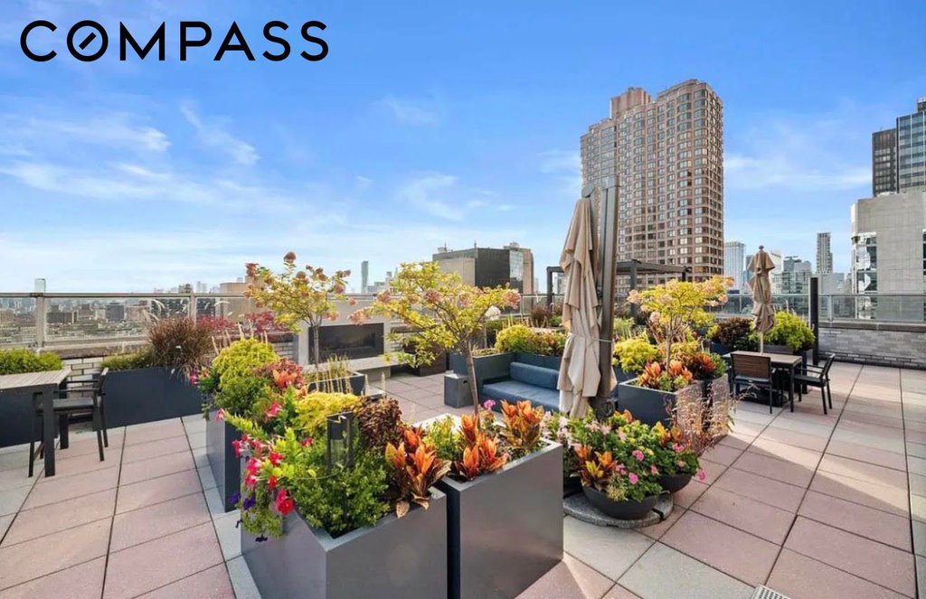 300 East 40th Street, Unit 29H photo 8