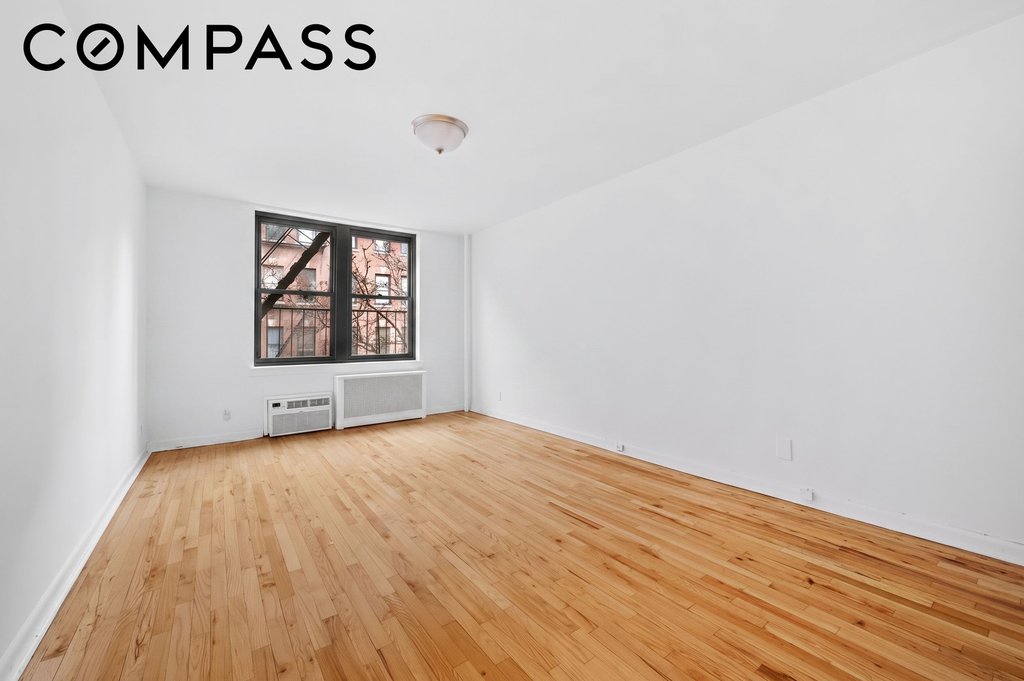 240 East 30th Street, Unit 3A photo 2