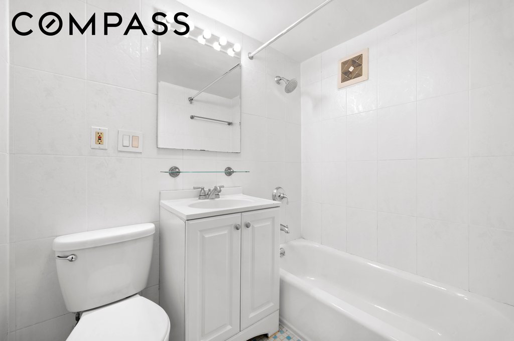 240 East 30th Street, Unit 3A photo 7