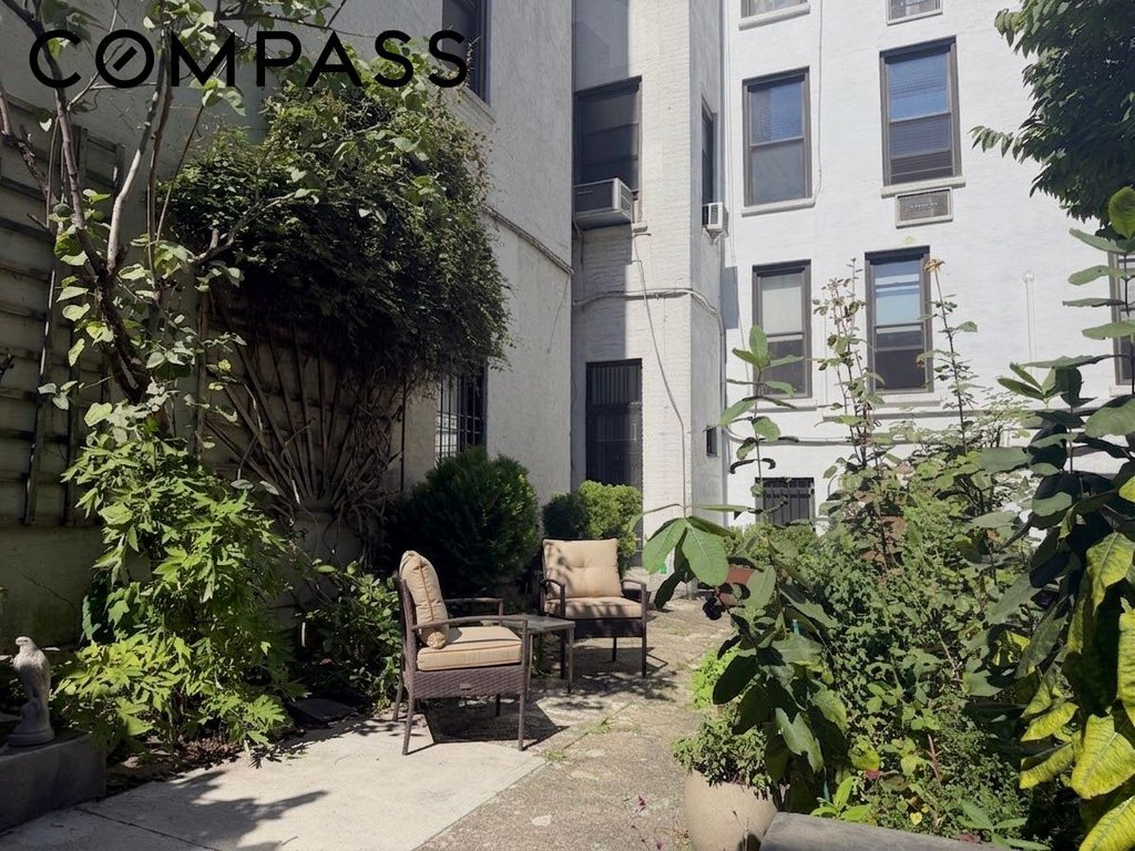240 East 30th Street, Unit 3A photo 10