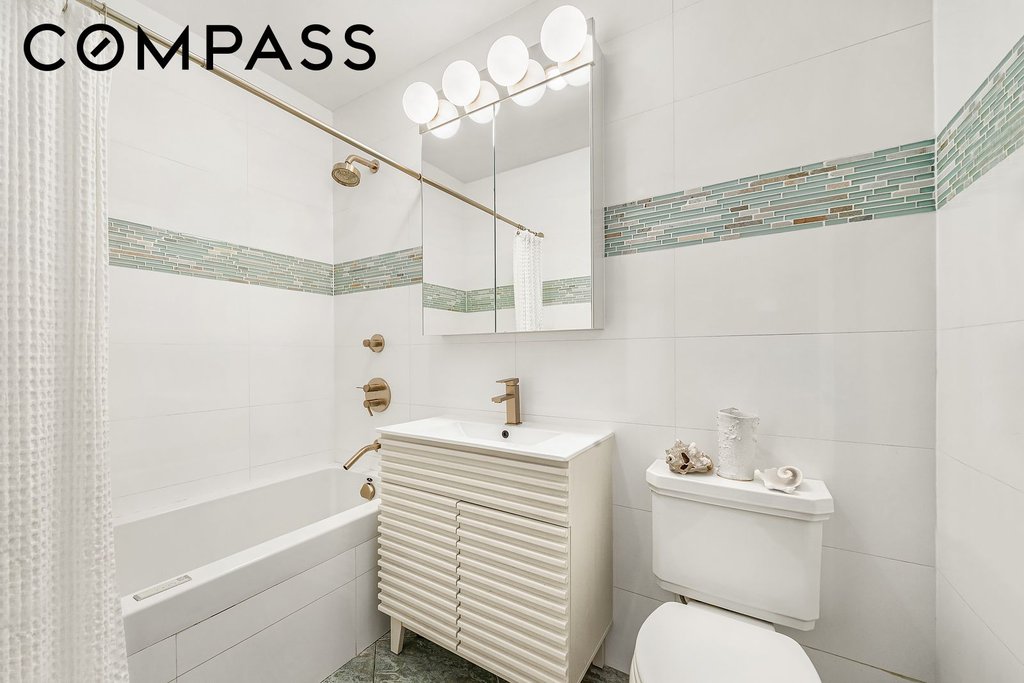 12 McGuinness Boulevard South, Unit PH7 photo 14