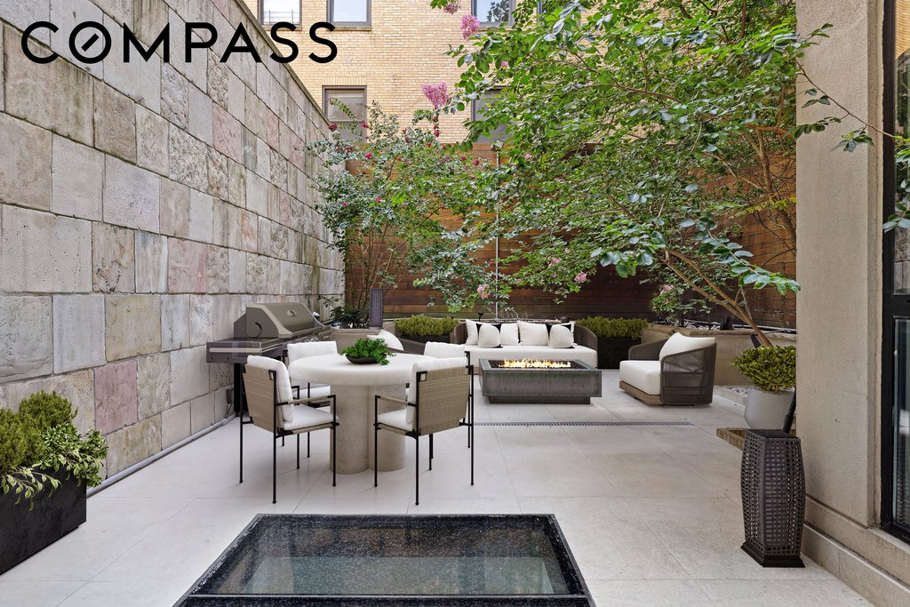 238 West 74th Street – For Sale photo 2