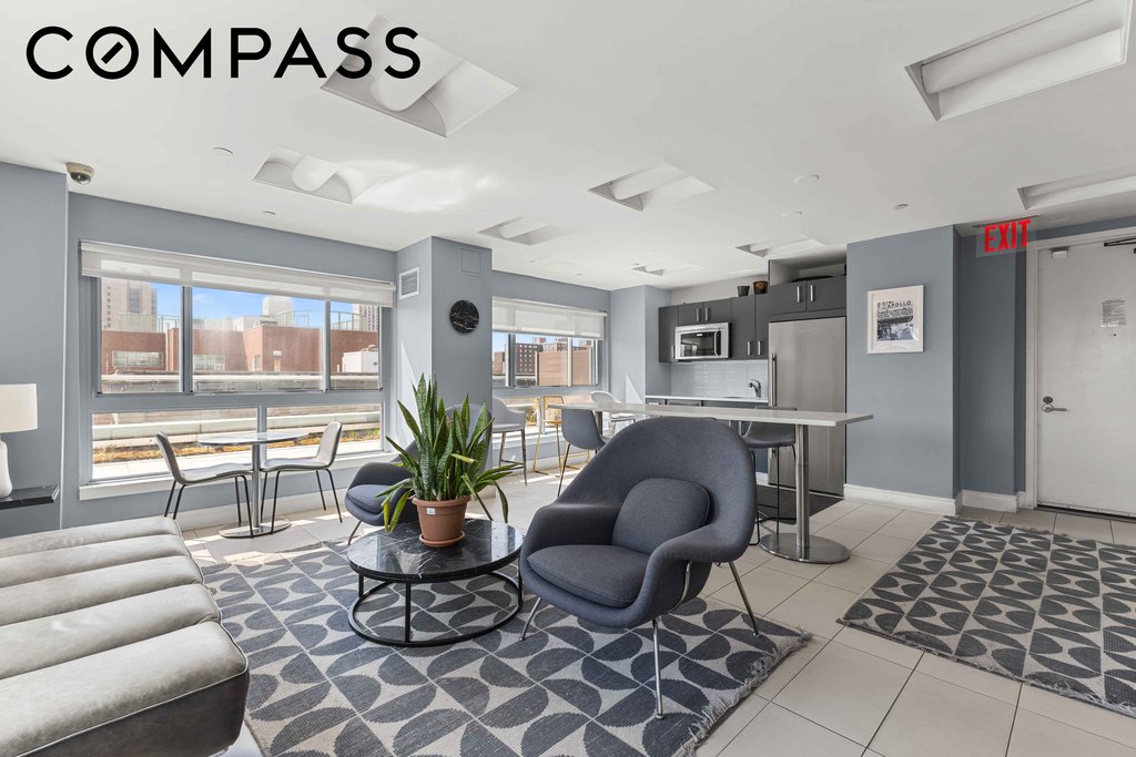 171 West 131st Street, Unit 411 photo 11