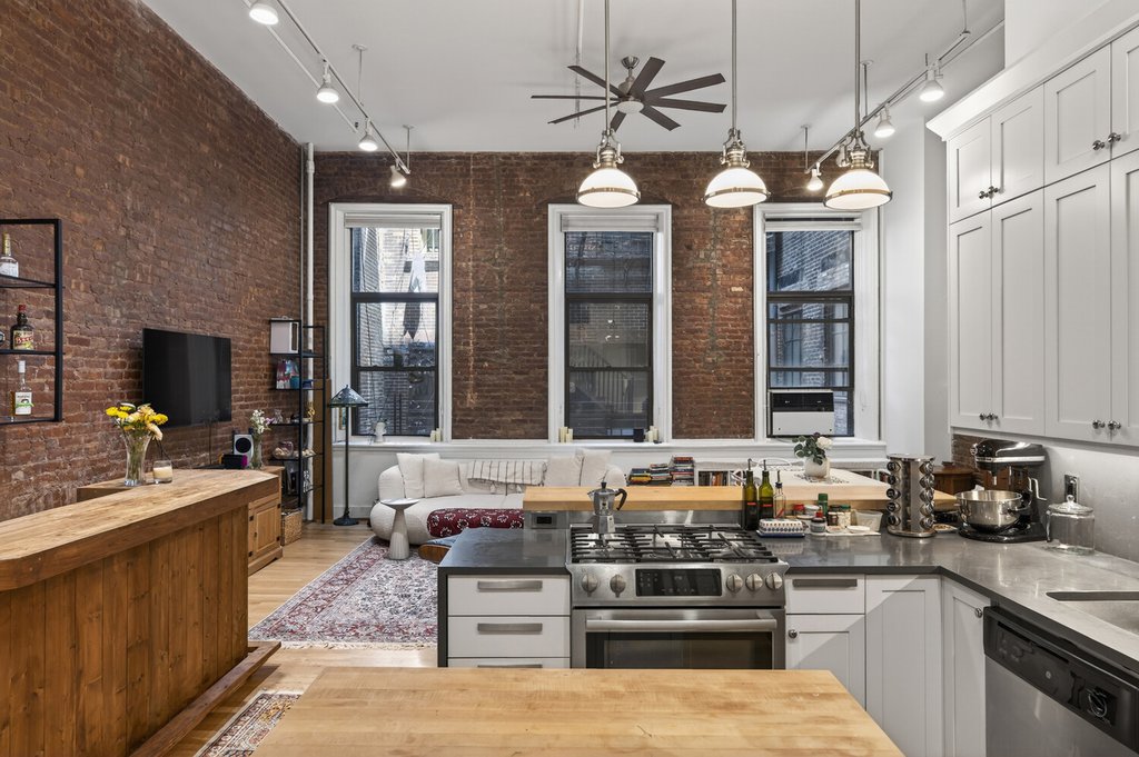 74 Reade Street, Unit 2ER photo 3
